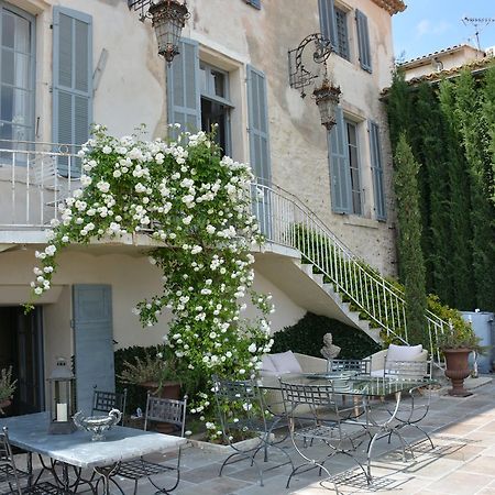 Le Petit Chateau Châteauneuf-de-Gadagne Kültér fotó