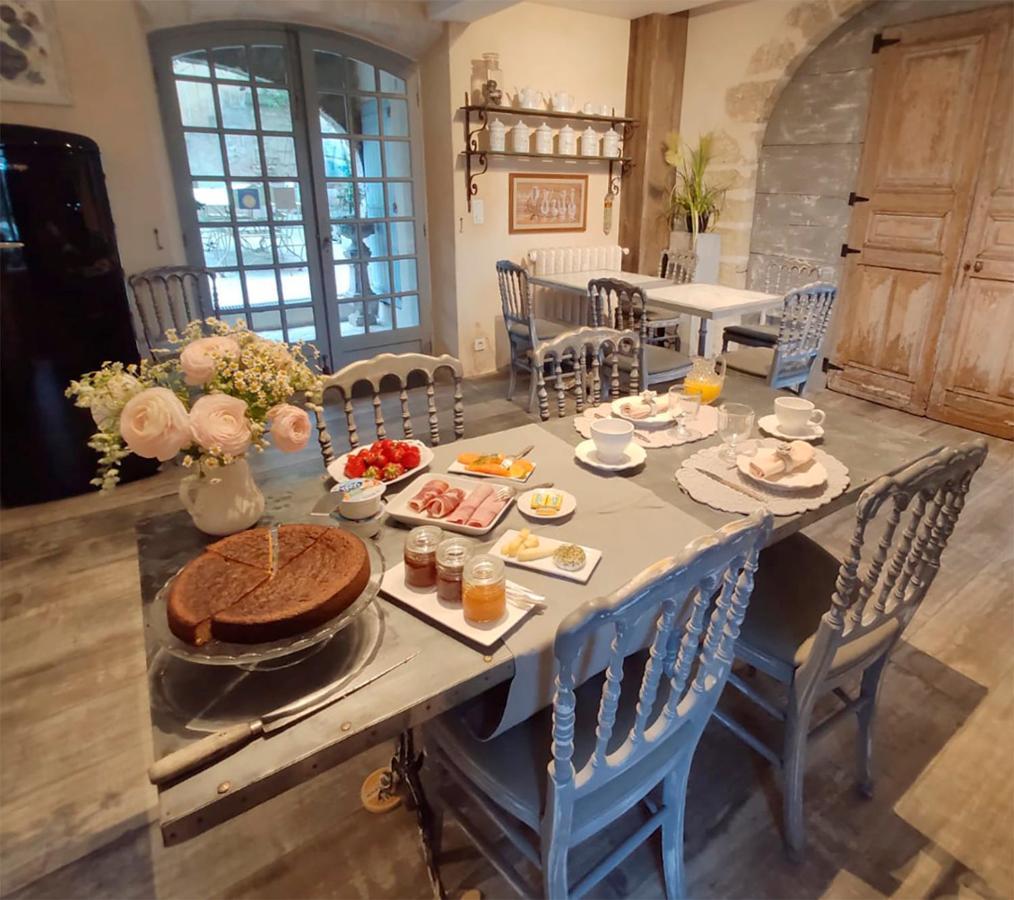 Le Petit Chateau Châteauneuf-de-Gadagne Kültér fotó
